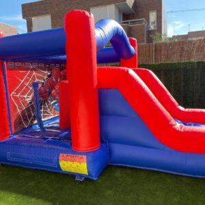 Castillo Hinchable Spiderman montado para una fiesta en Alcorcón
